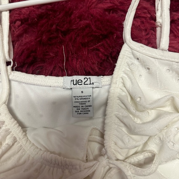 White mini floral tight dress - Picture 2 of 3